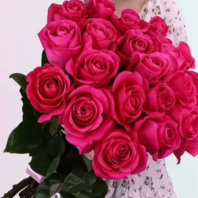 Classic 21 Hot Pink Roses Bouquet