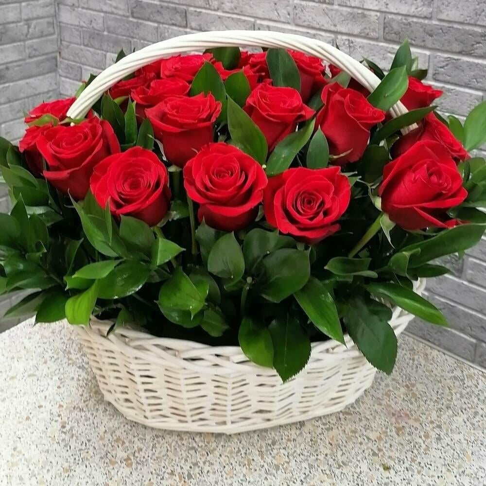 Classic 25 Red Roses in a Basket