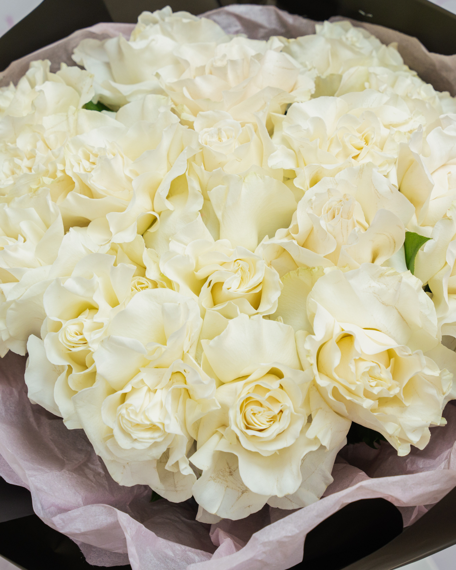 SNOWFALL ELEGANCE FLOWER BOUQUET