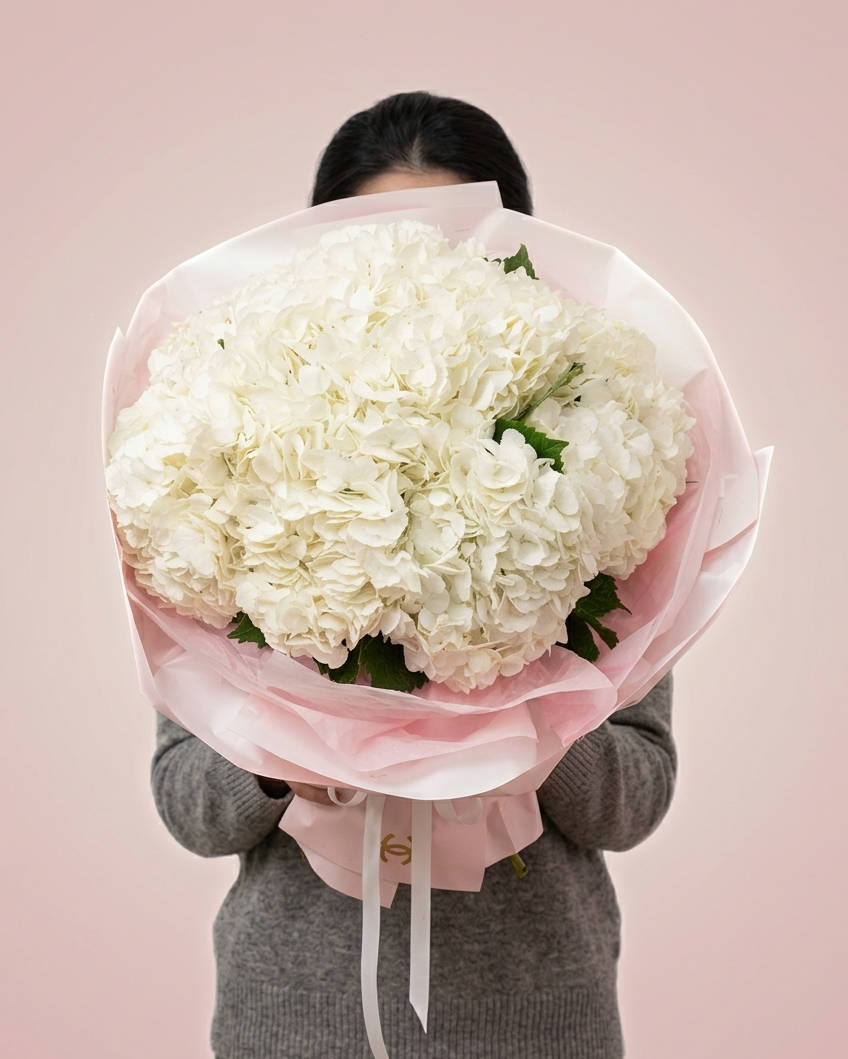 DIAMOND BLOOM FLOWER BOUQUET