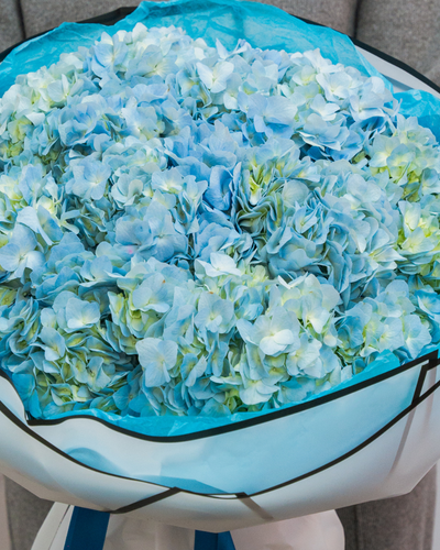 OCEAN BLOOM FLOWER BOUQUET