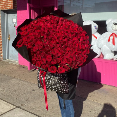 201 Long Stem Deluxe Red Roses