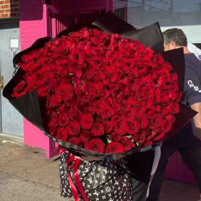 201 Long Stem Deluxe Red Roses