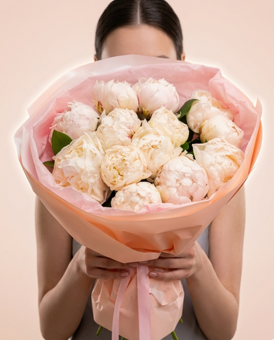 THE GARDEN OF PEONIES BOUQUET