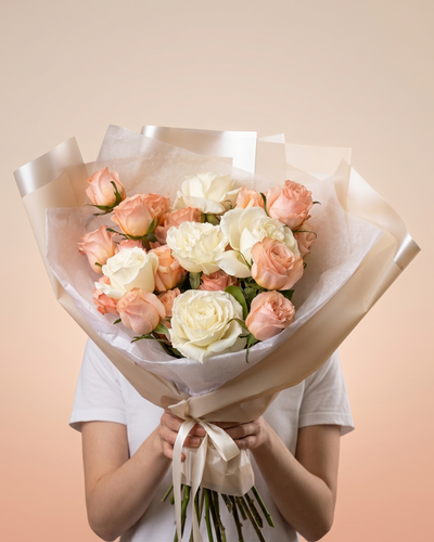 BLUSHING ROMANCE BOUQUET