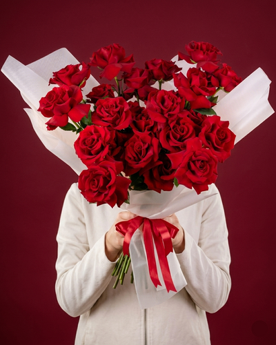 RED CHARM BOUQUET