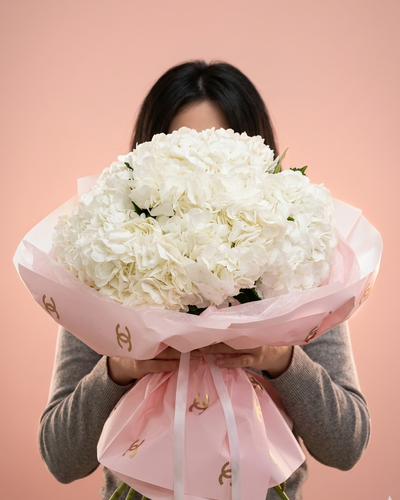 DIAMOND BLOOM FLOWER BOUQUET