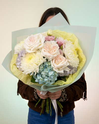 CHARMING BLISS BOUQUET