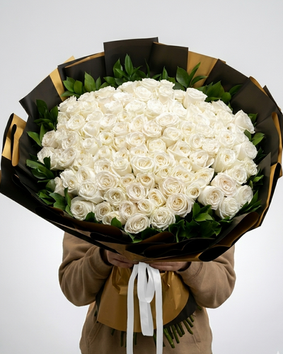 101 White Roses Flower Bouquet