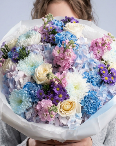 The Quiet Cloud Flower Bouquet
