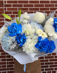 WINTER SKY FLOWER BOUQUET